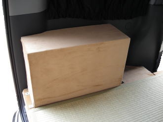 �E�[�n�[BOX